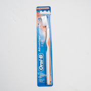 מברשת שיניים ORAL B