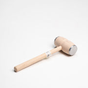 פטיש לשניצל מעץ