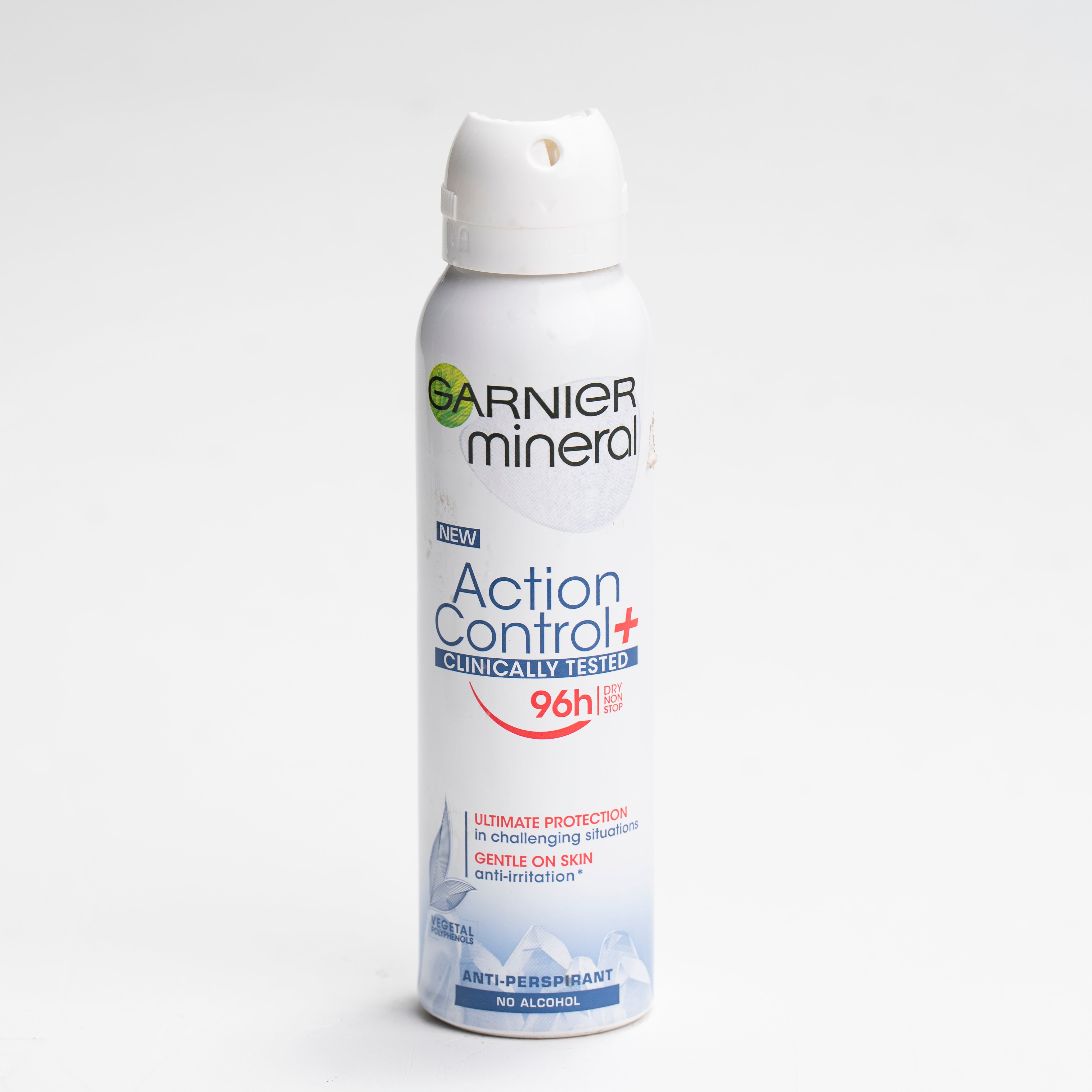 דאודורנט גרנייה ספריי לאישה לבן